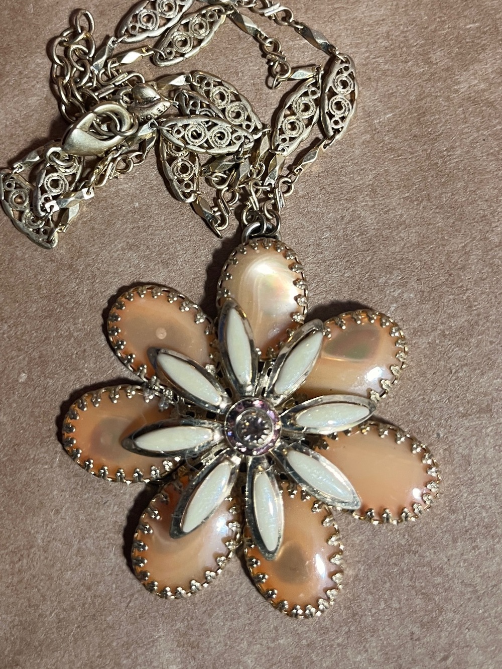 Elegant Peach Flower Pendant Necklace - Women Jewelry